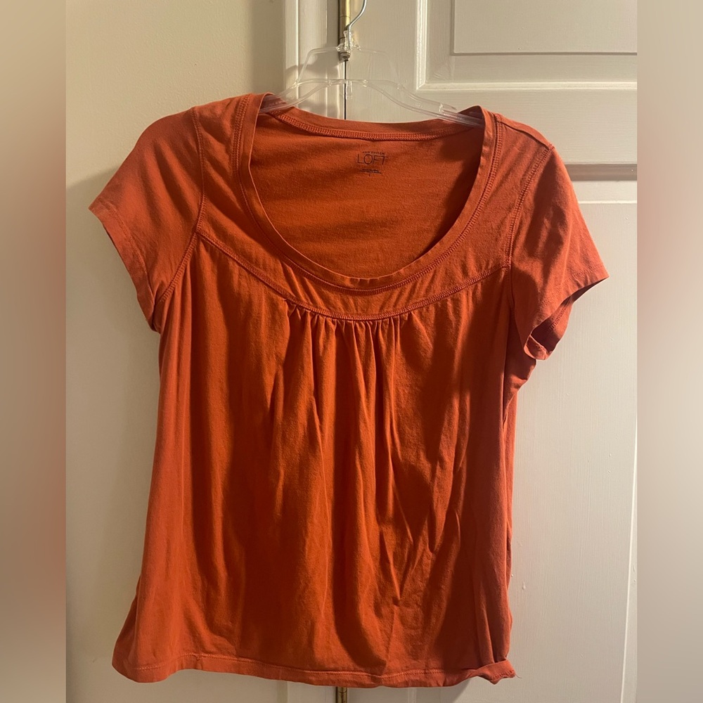 LOFT Orange Fitted Short Sleeve Blouse